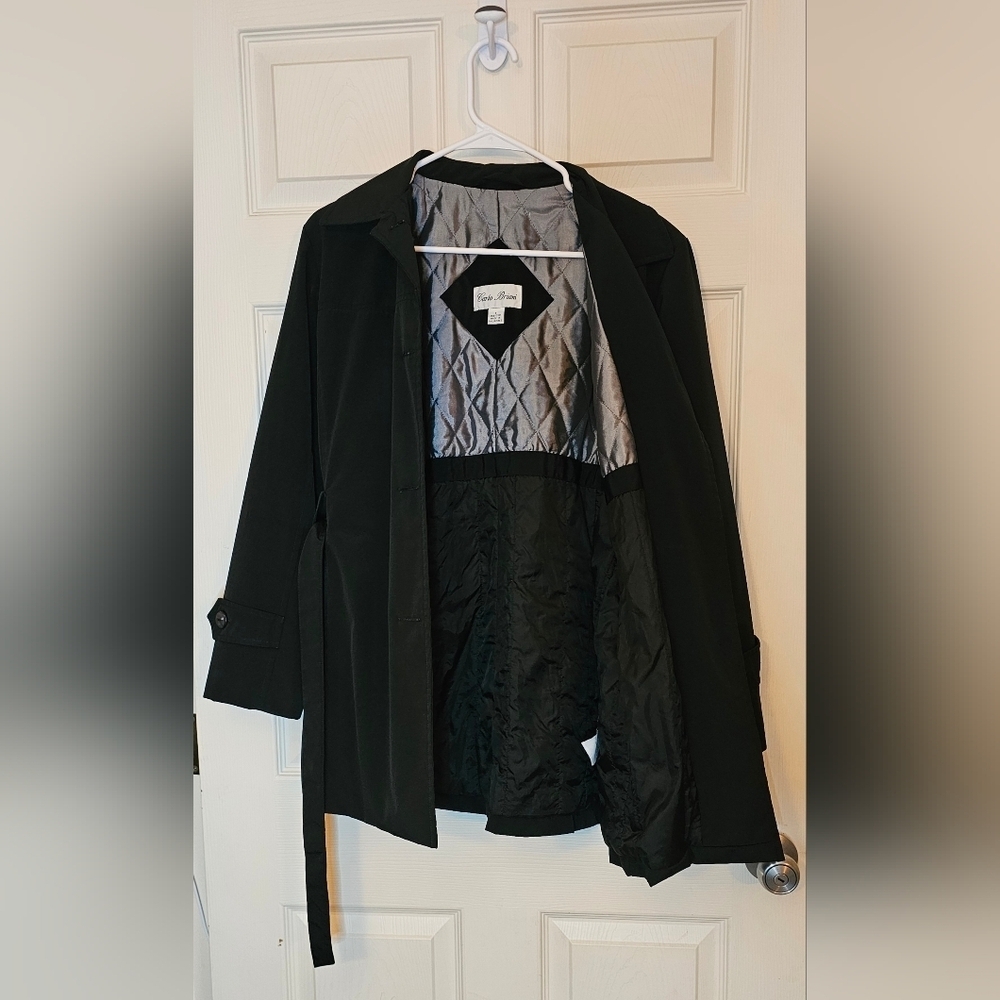 Carlo Briani Black Trench Coat | Classic Belted Vintage Style - Picture 2 of 5